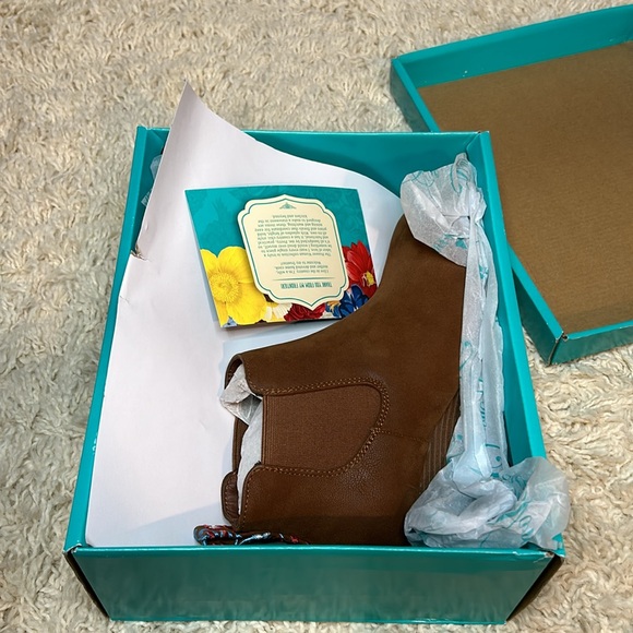 Pioneer Women Booties - Picture 6 of 7